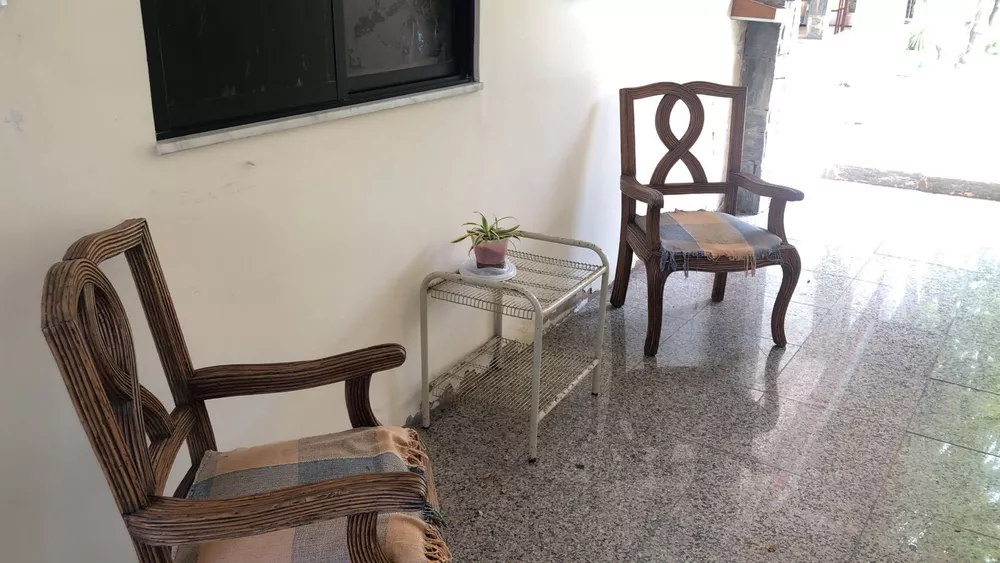 Apartamento à venda com 1 quarto, 37m² - Foto 2