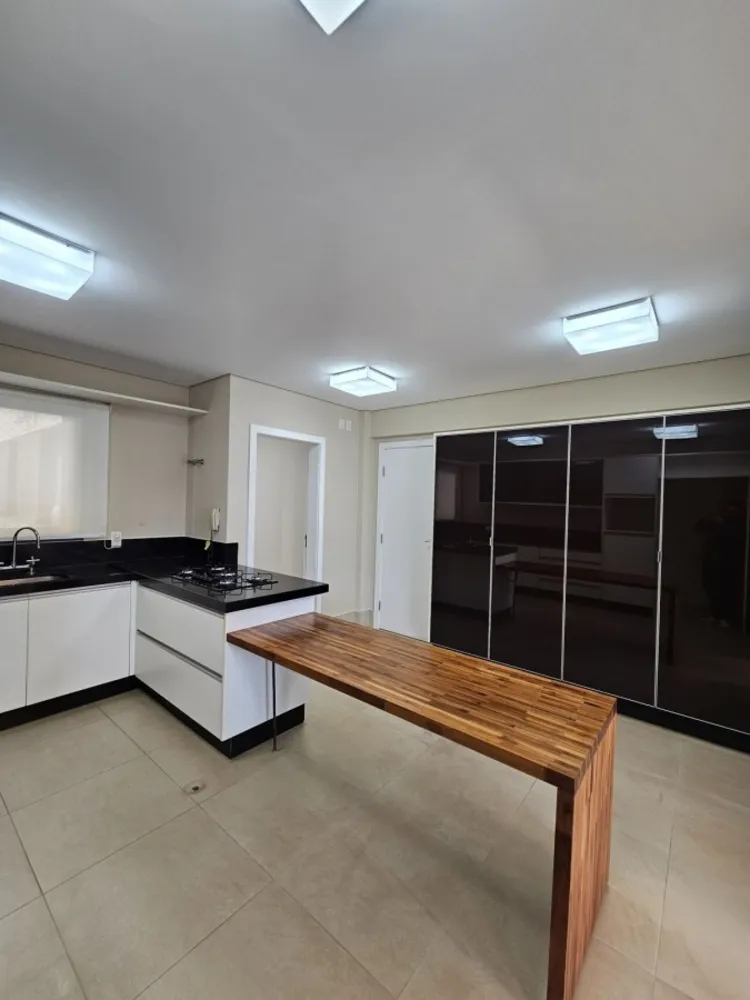 Apartamento, 3 quartos, 186 m² - Foto 4