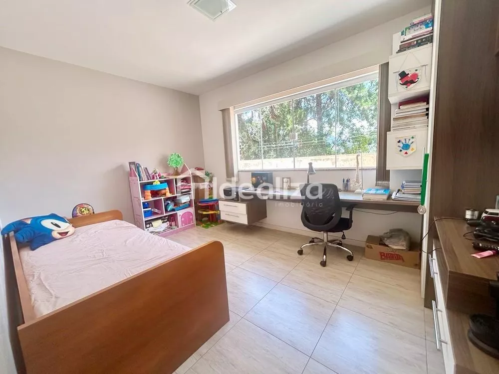 Casa, 4 quartos, 560 m² - Foto 16