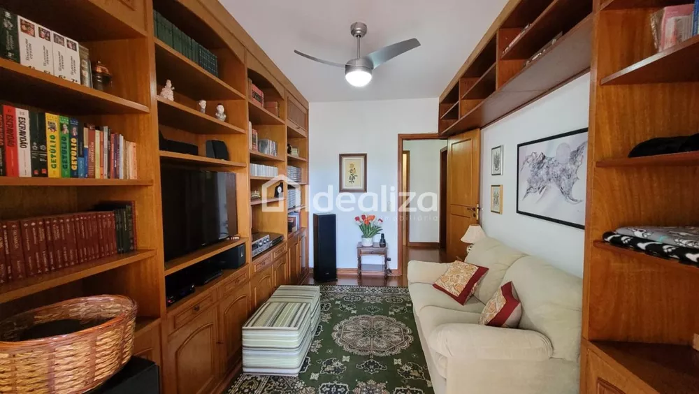 Apartamento, 4 quartos, 257 m² - Foto 12