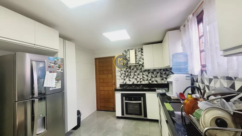 Casa, 3 quartos, 219 m² - Foto 22
