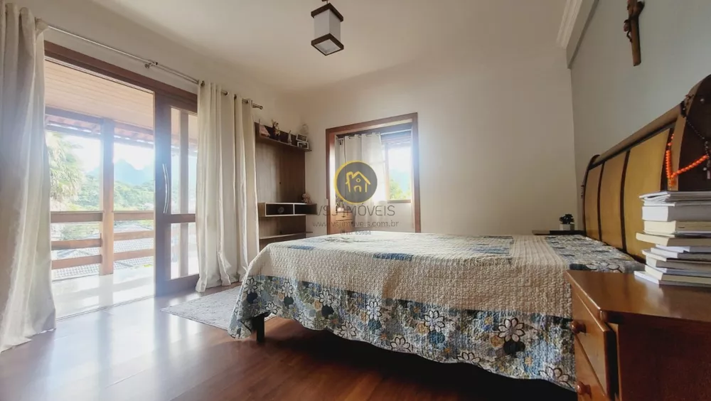 Casa, 3 quartos, 219 m² - Foto 9