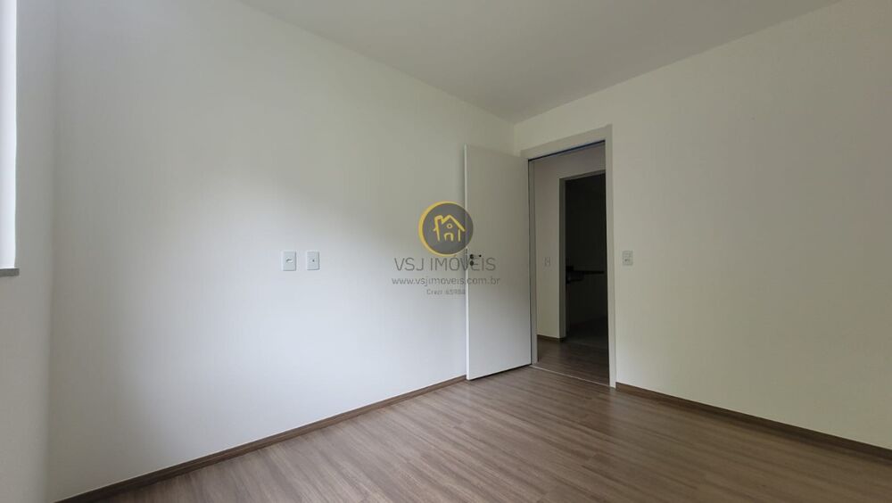 Apartamento à venda com 2 quartos, 58m² - Foto 3