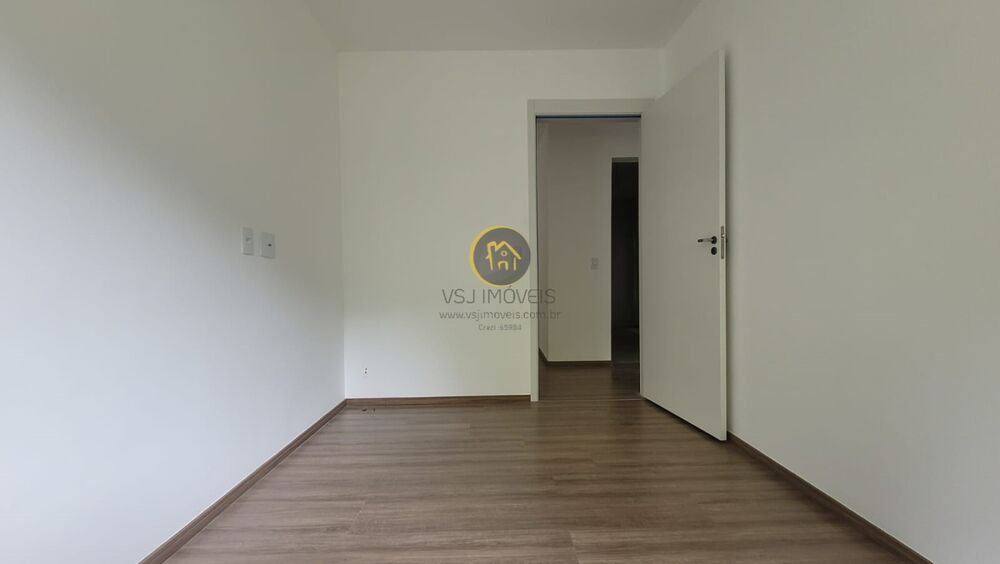 Apartamento à venda com 2 quartos, 58m² - Foto 1