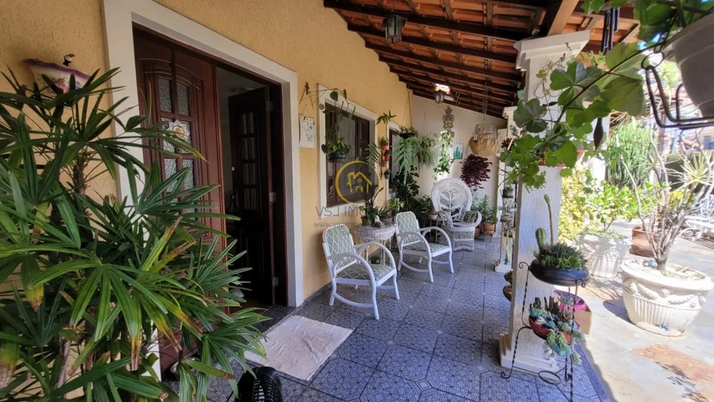 Casa, 4 quartos, 446 m² - Foto 1