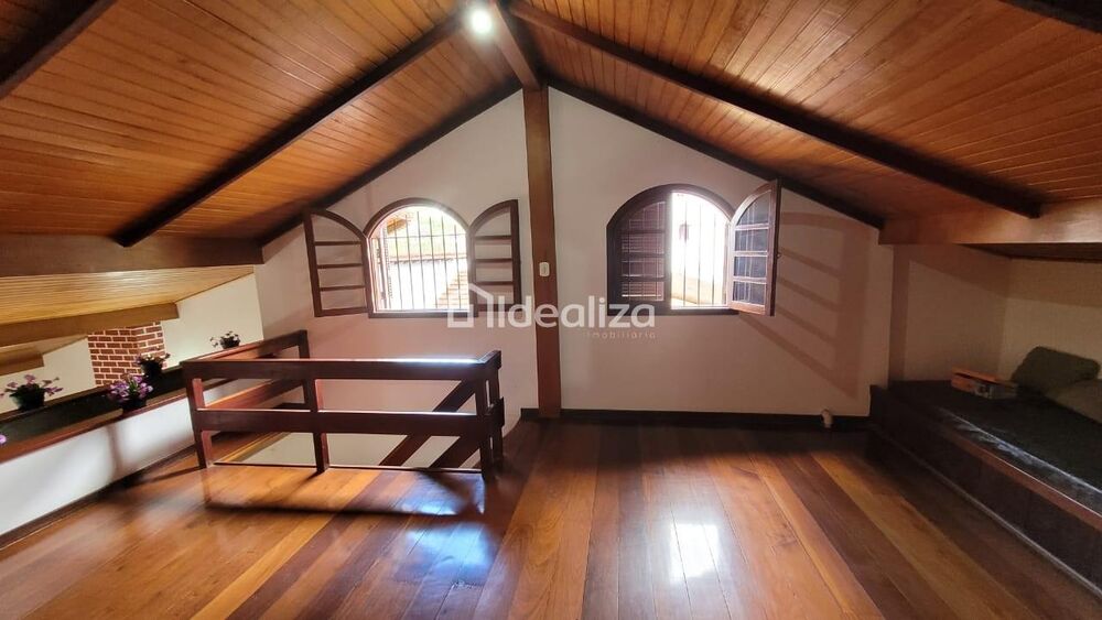 Casa, 5 quartos, 416 m² - Foto 2