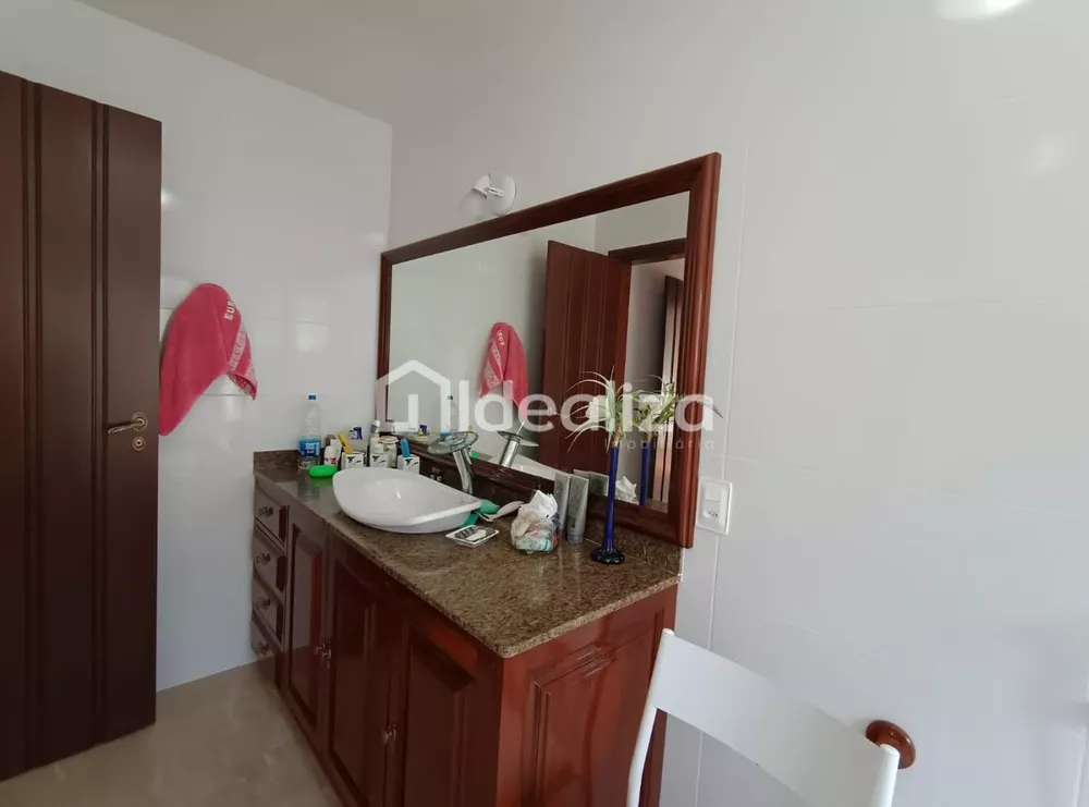 Casa, 5 quartos, 280 m² - Foto 40