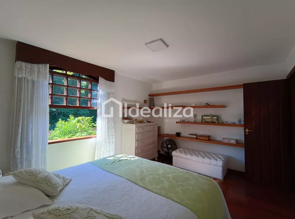 Casa, 5 quartos, 280 m² - Foto 30