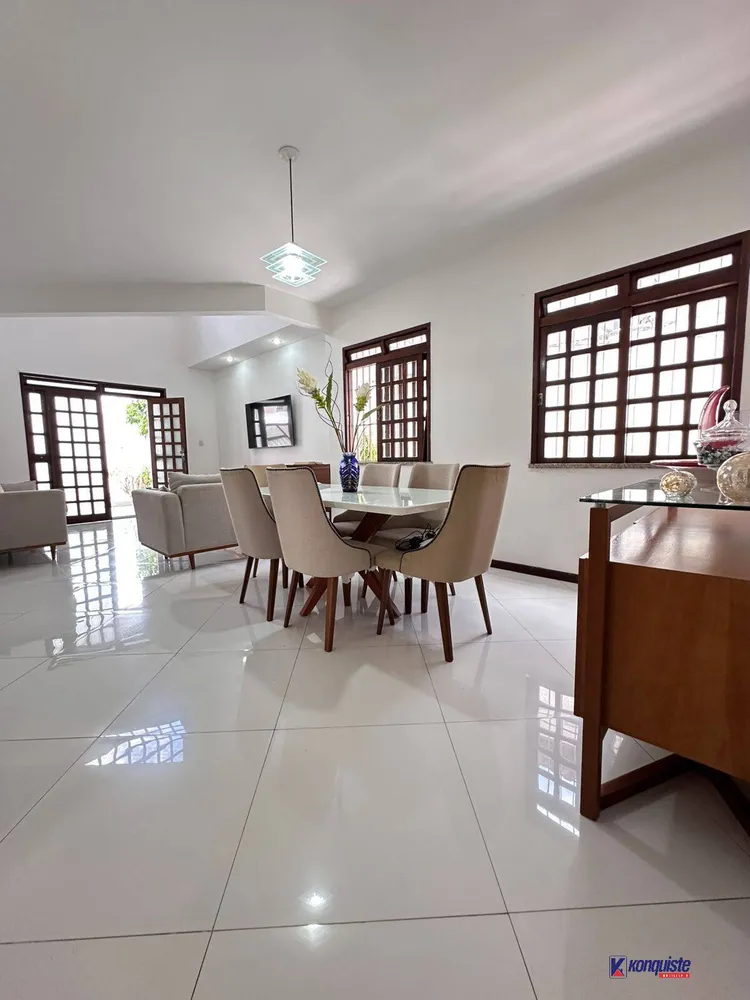 Casa, 4 quartos, 198 m² - Foto 2