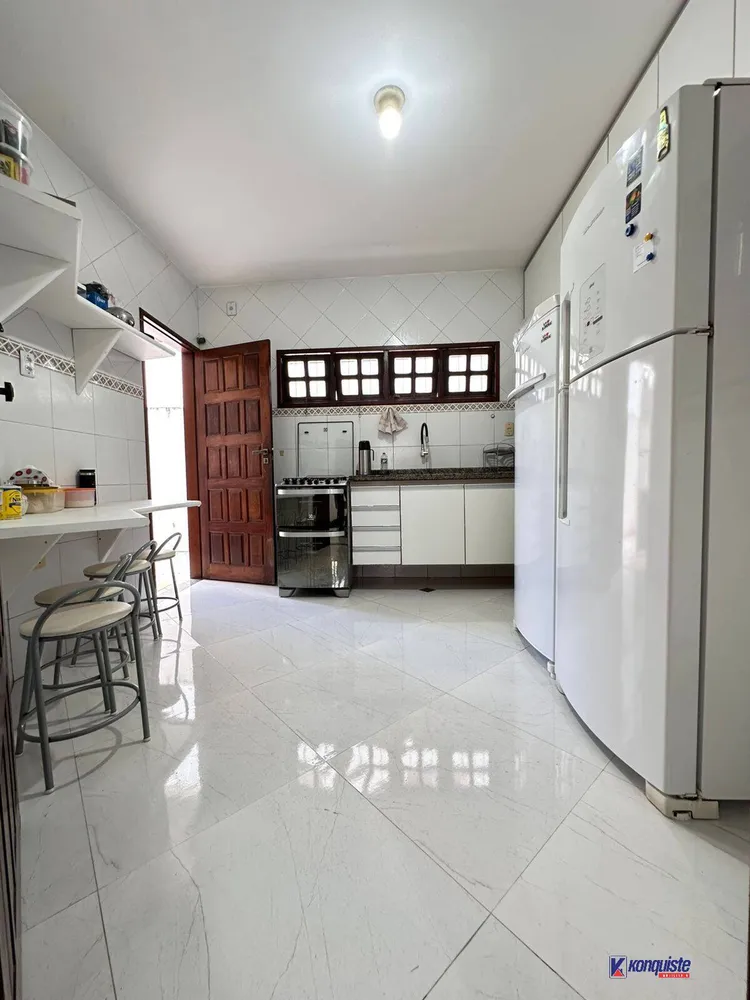Casa, 4 quartos, 198 m² - Foto 1