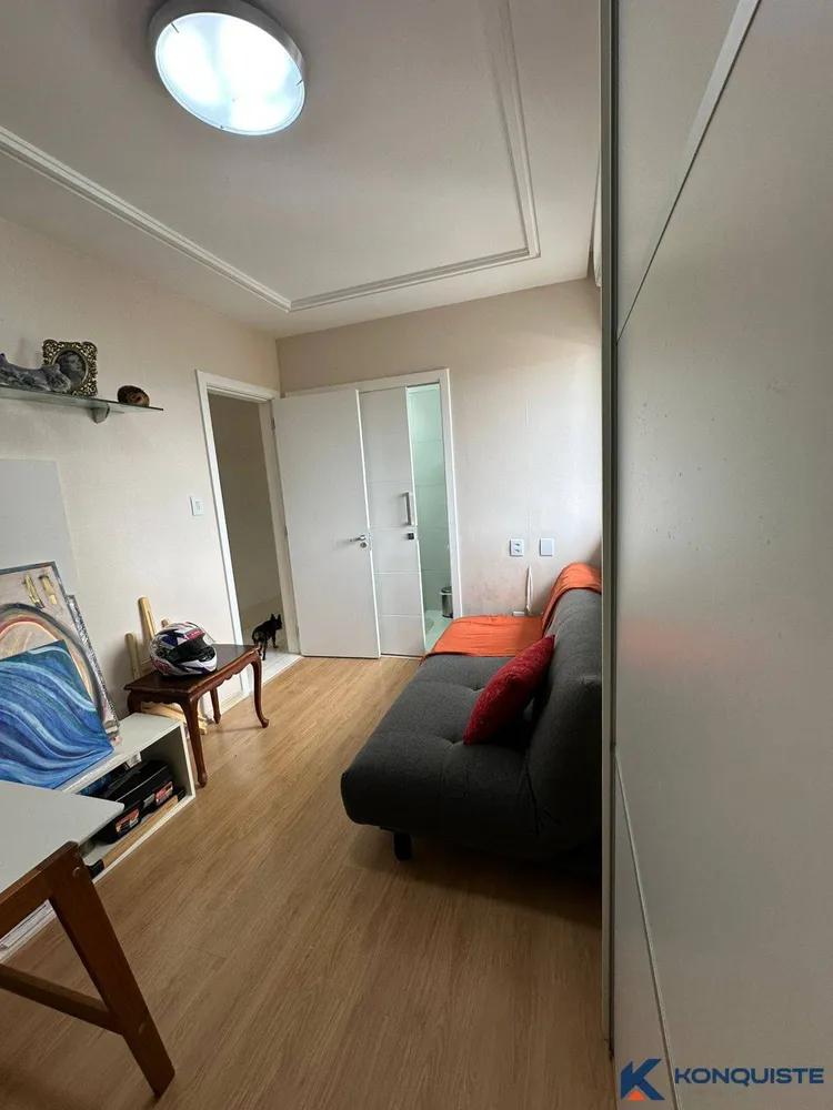 Apartamento, 3 quartos, 135 m² - Foto 2