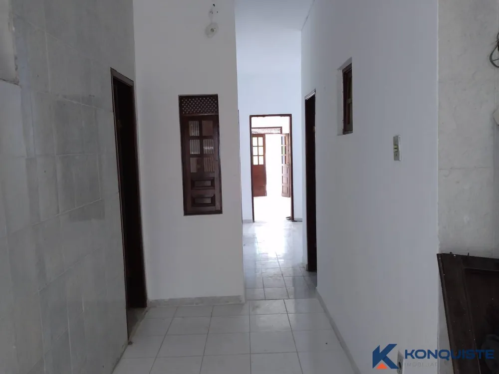 Casa, 6 quartos, 240 m² - Foto 3