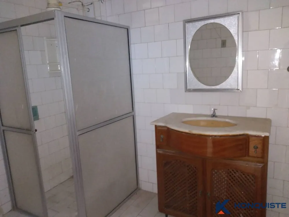 Casa, 6 quartos, 240 m² - Foto 2