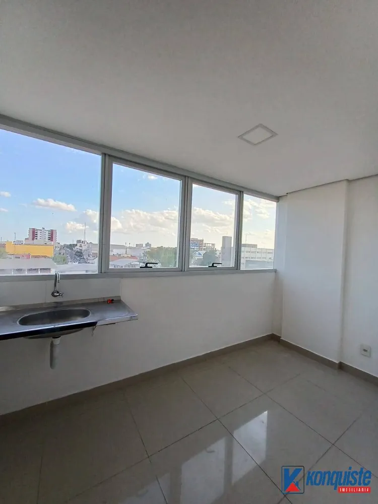 Prédio Inteiro - Foto 1