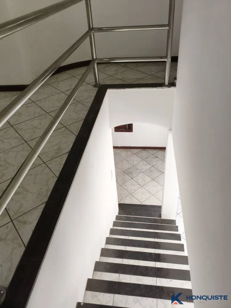 Casa, 5 quartos, 304 m² - Foto 4