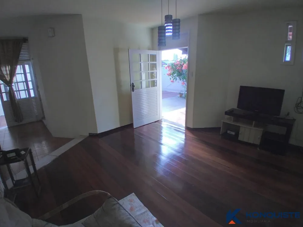 Casa, 4 quartos, 253 m² - Foto 6