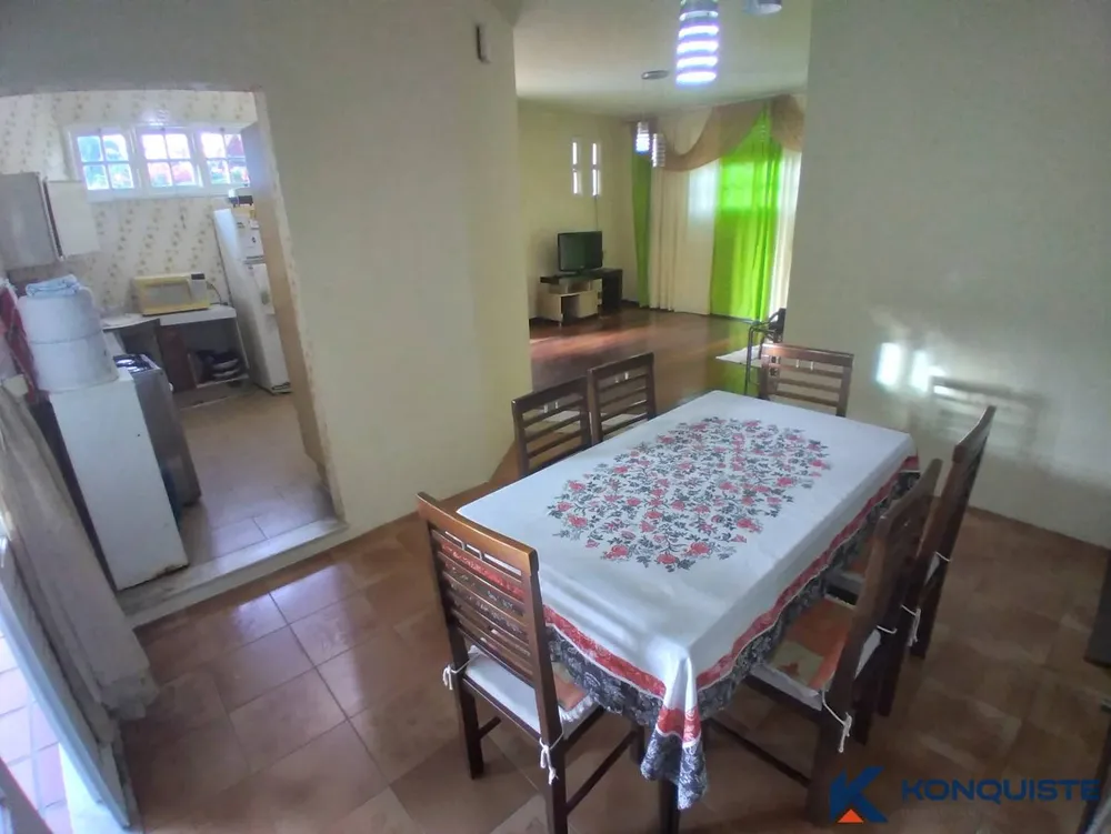 Casa, 4 quartos, 253 m² - Foto 3