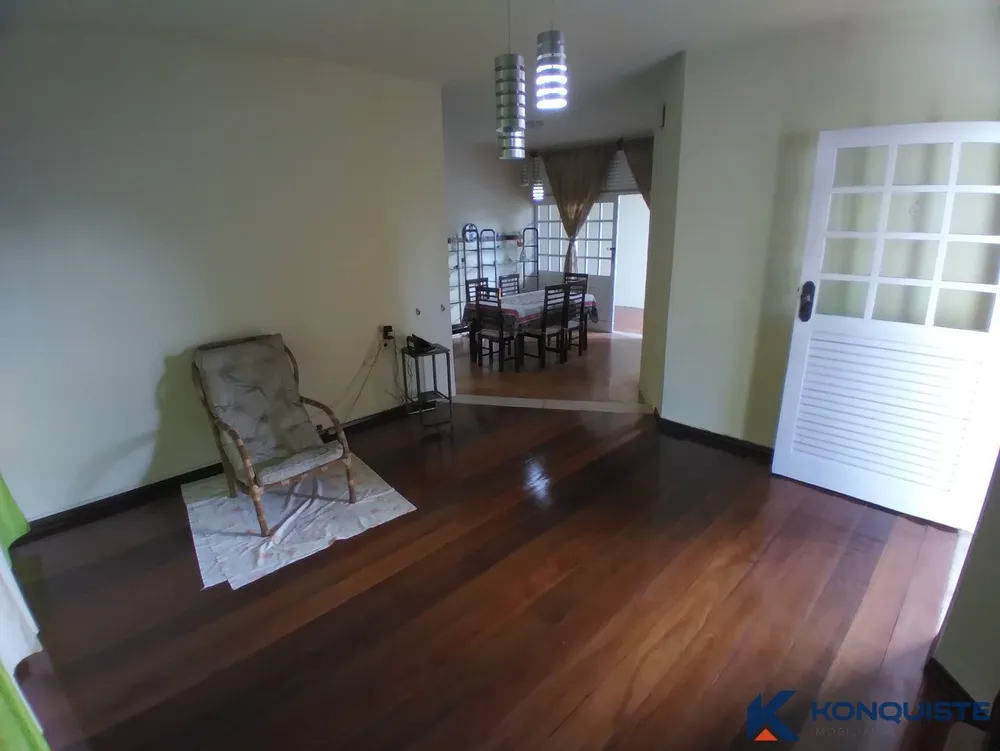 Casa, 4 quartos, 253 m² - Foto 2