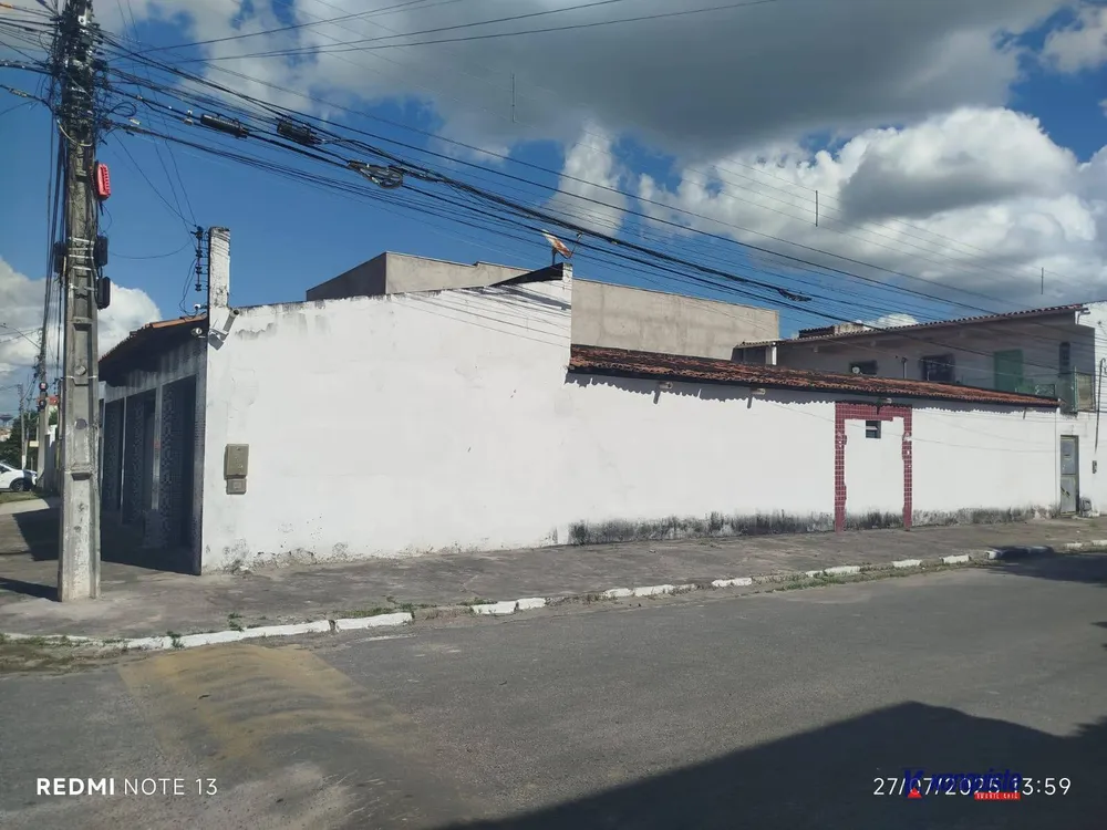 Casa, 3 quartos, 210 m² - Foto 1