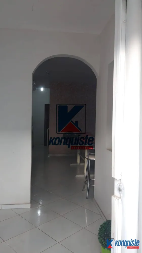 Prédio Inteiro - Foto 1