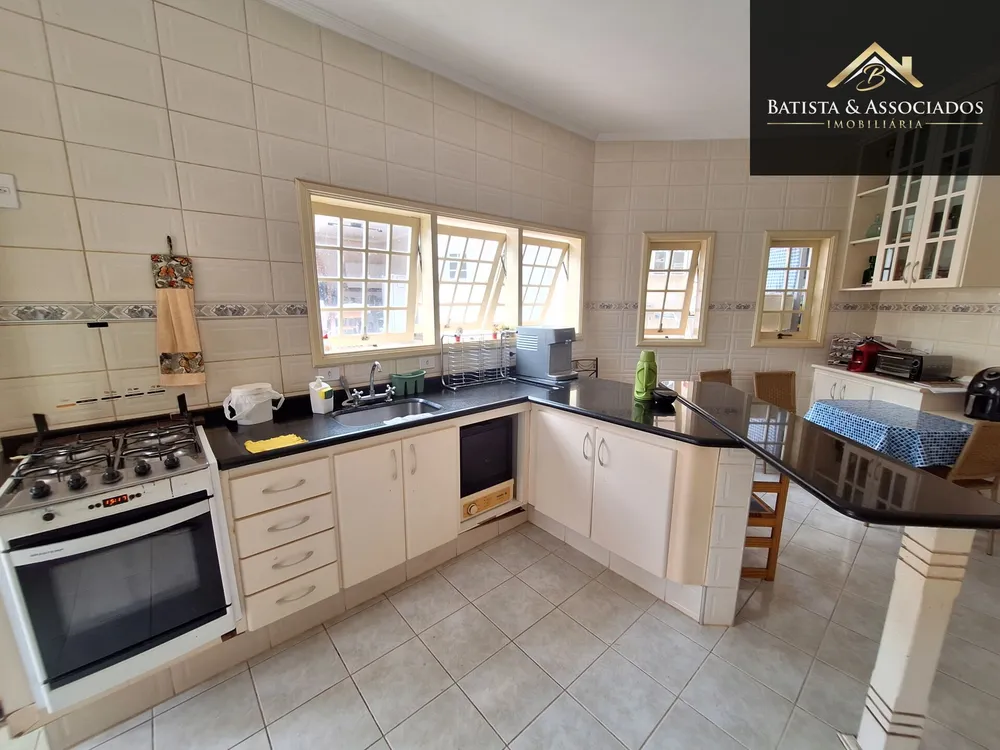 Casa, 4 quartos, 280 m² - Foto 3