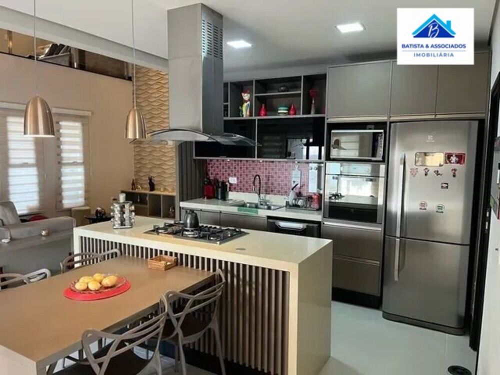 Casa, 3 quartos, 240 m² - Foto 3