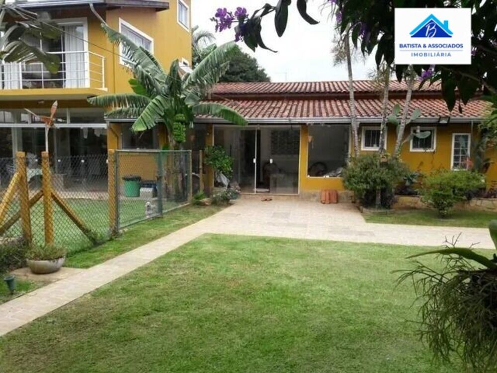 Chácara, 4 quartos, 1250 m² - Foto 1