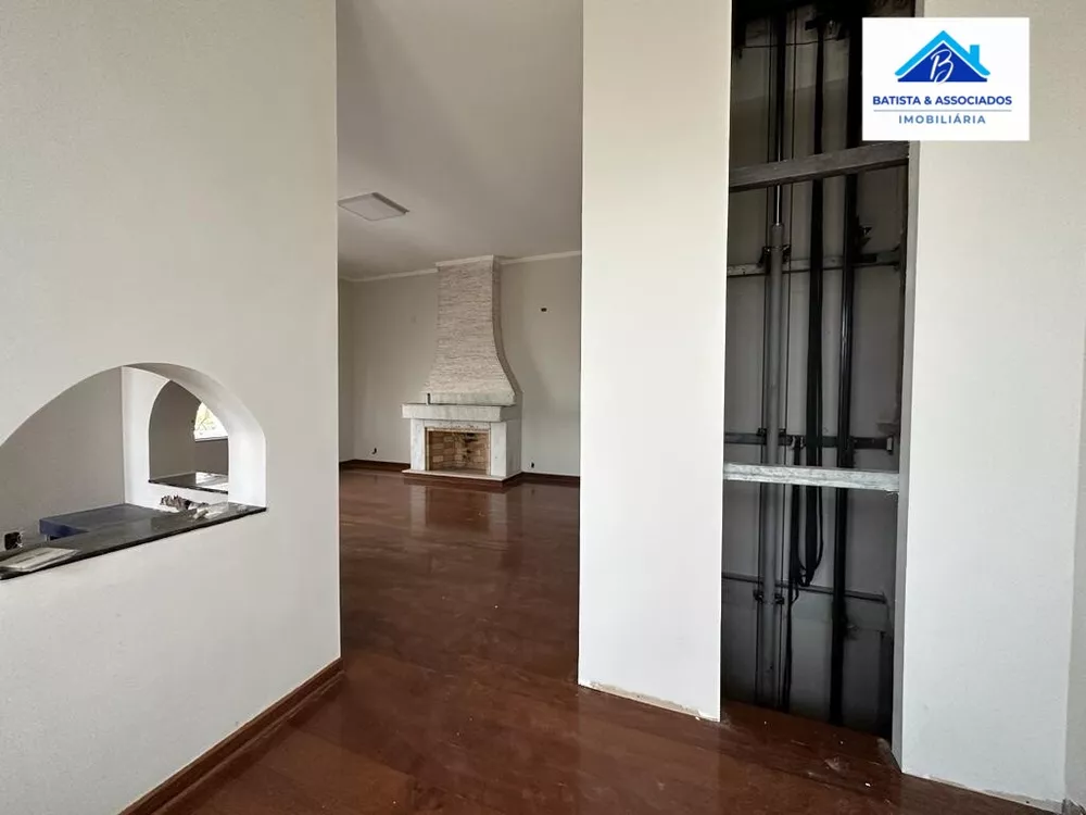 Casa à venda com 15 quartos, 1000m² - Foto 4