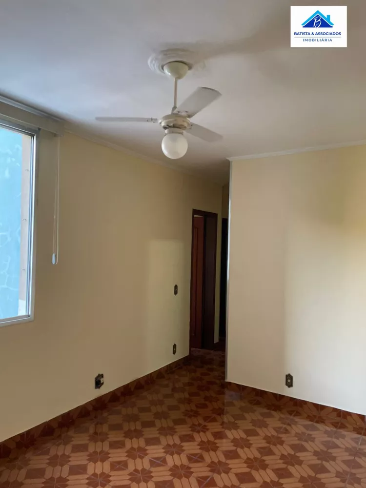 Apartamento à venda com 2 quartos, 58m² - Foto 2