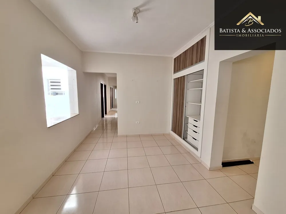 Casa, 3 quartos, 225 m² - Foto 2