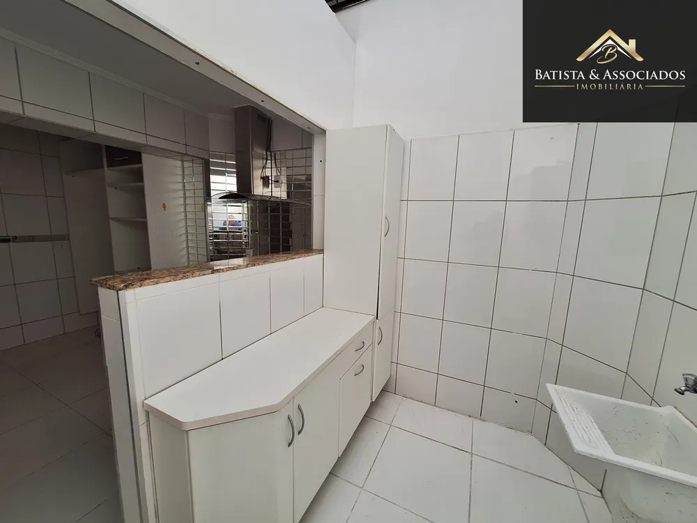 Casa, 3 quartos, 225 m² - Foto 3