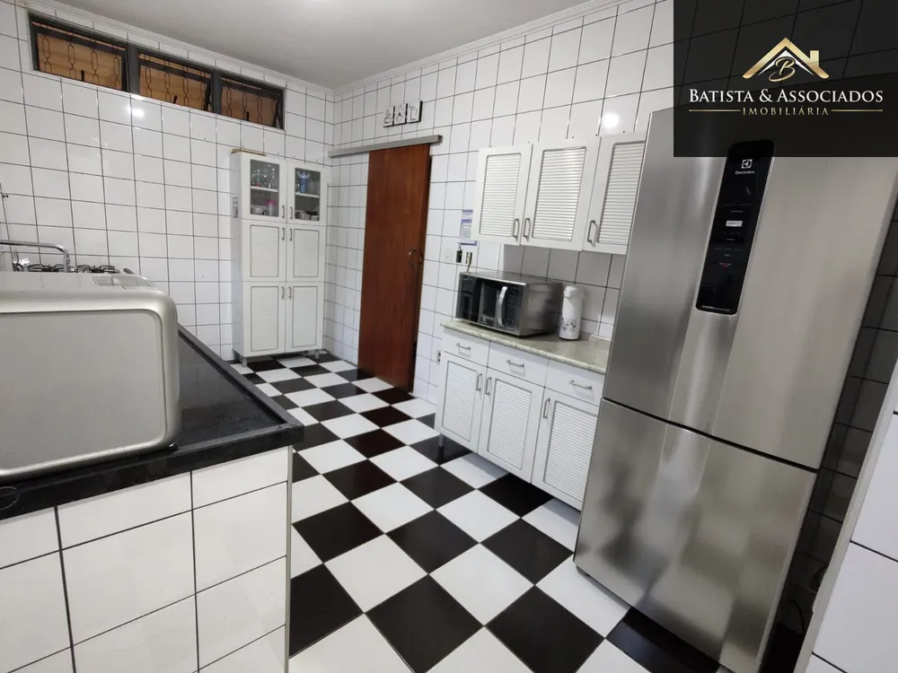 Sobrado, 3 quartos, 240 m² - Foto 4