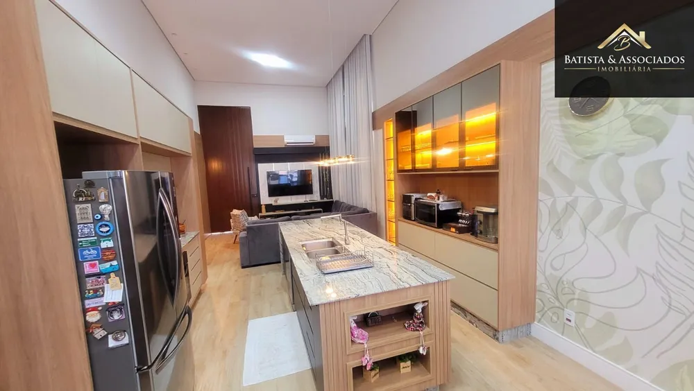 Casa, 4 quartos, 236 m² - Foto 2