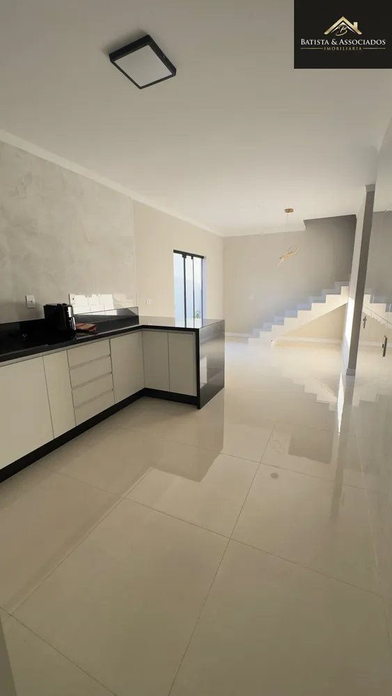 Sobrado, 4 quartos, 200 m² - Foto 1