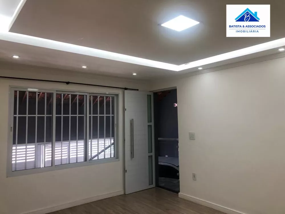 Casa à venda com 3 quartos, 100m² - Foto 4