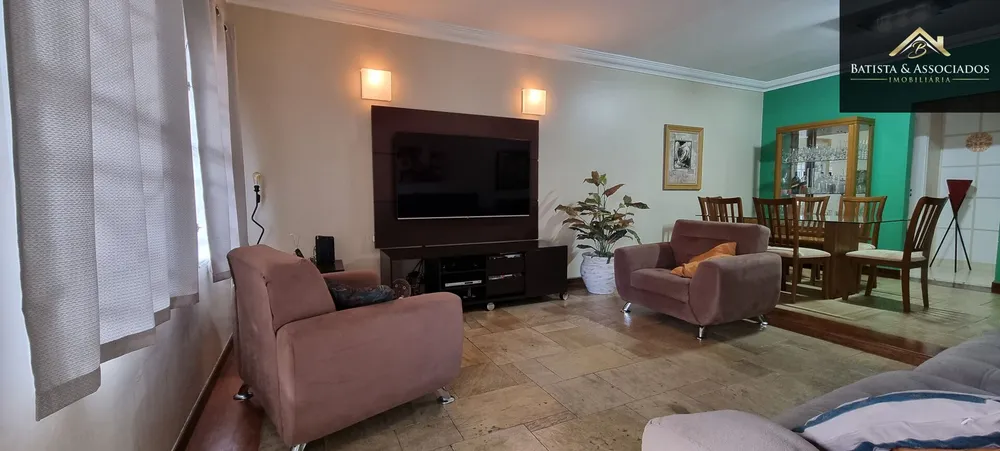 Casa, 3 quartos, 202 m² - Foto 4