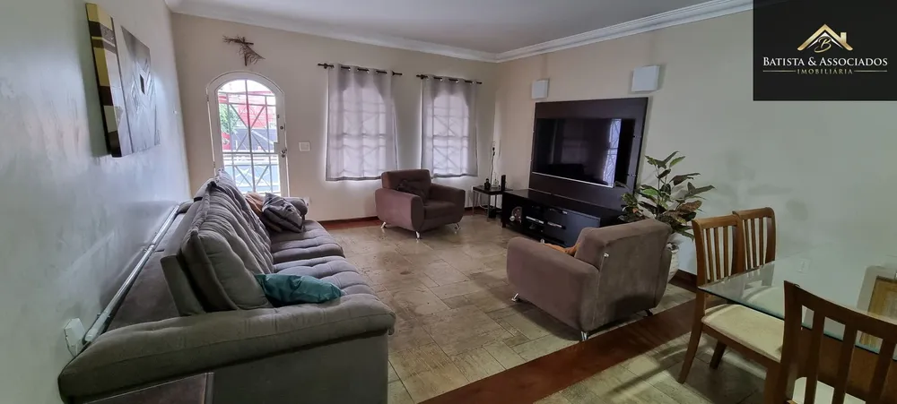 Casa, 3 quartos, 202 m² - Foto 3