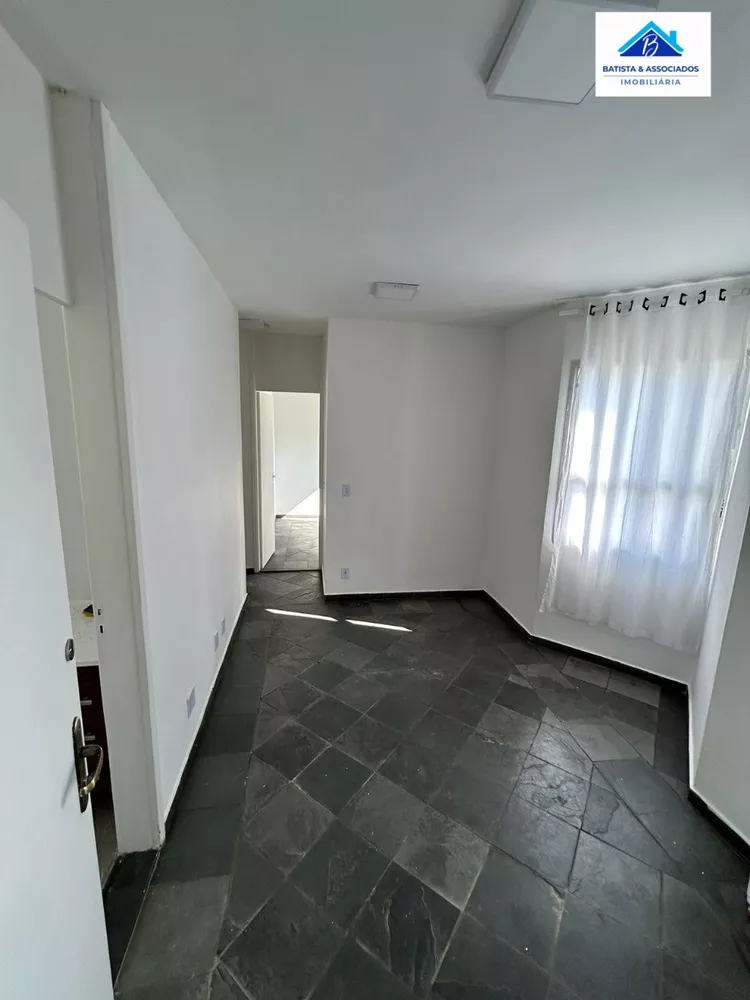 Apartamento à venda com 2 quartos, 43m² - Foto 3