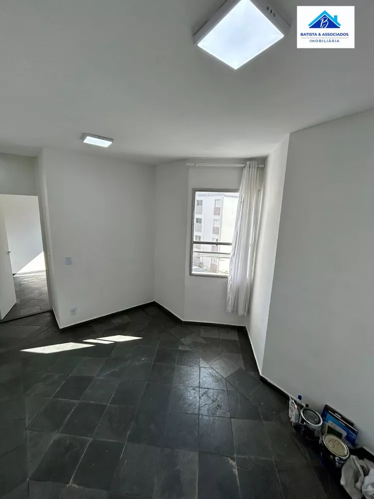 Apartamento à venda com 2 quartos, 43m² - Foto 1