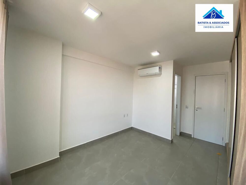 Apartamento à venda com 3 quartos, 96m² - Foto 2