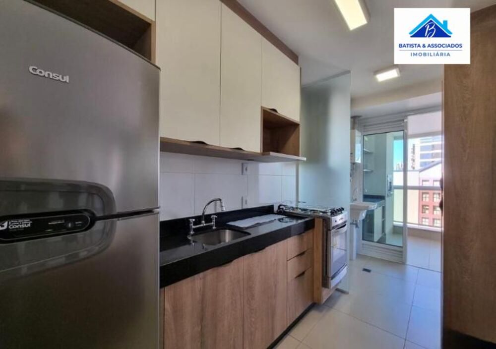 Apartamento à venda com 3 quartos, 96m² - Foto 4