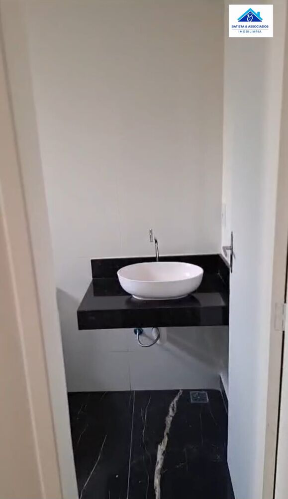Casa, 3 quartos, 76 m² - Foto 2