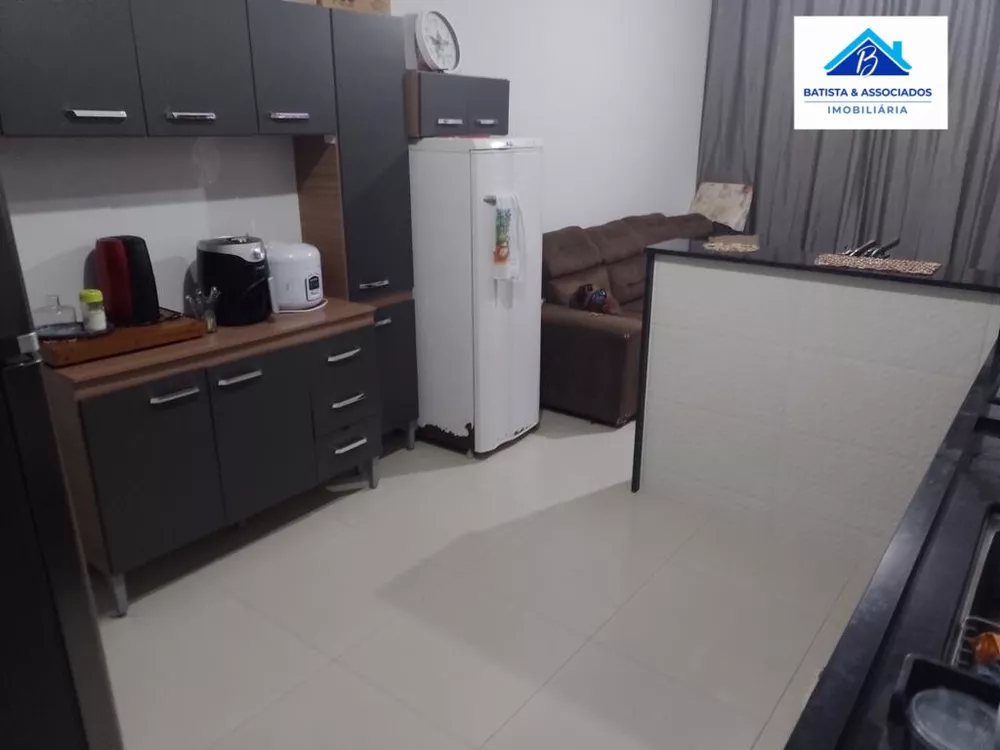 Casa à venda com 2 quartos, 58m² - Foto 5