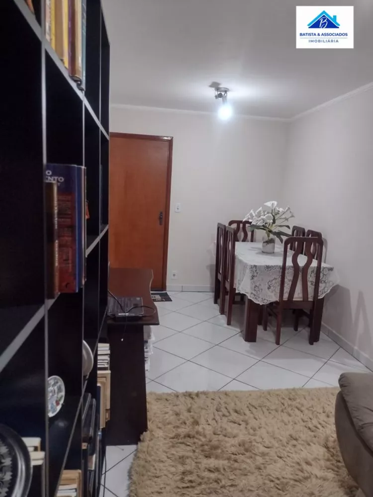 Apartamento à venda com 2 quartos, 60m² - Foto 2