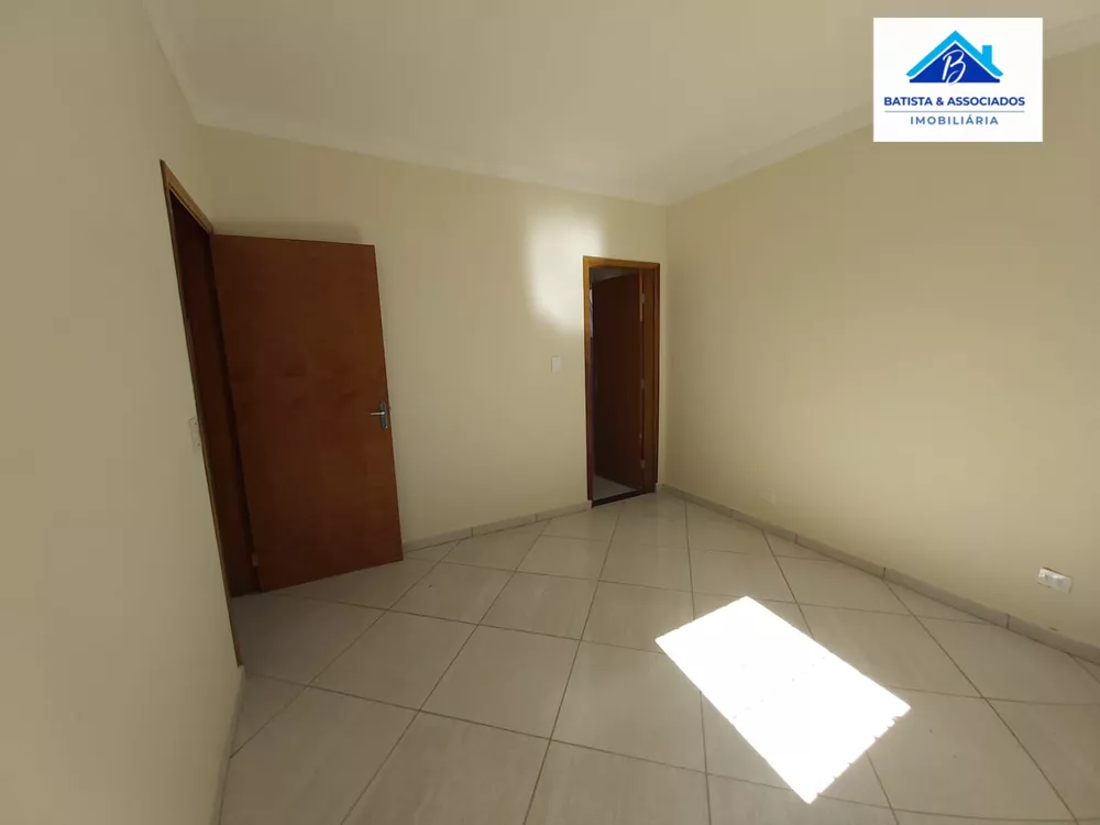 Casa à venda com 3 quartos, 179m² - Foto 10