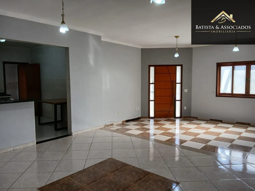 Casa, 3 quartos, 160 m² - Foto 2