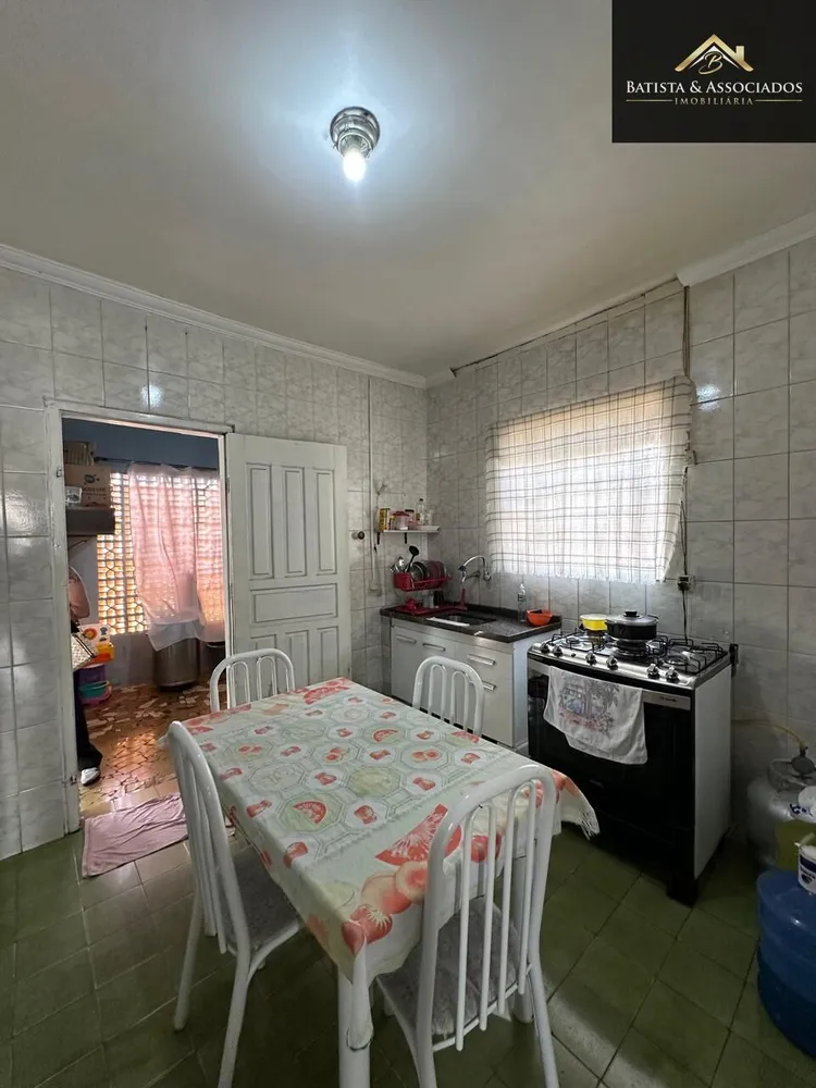 Casa, 2 quartos, 250 m² - Foto 3