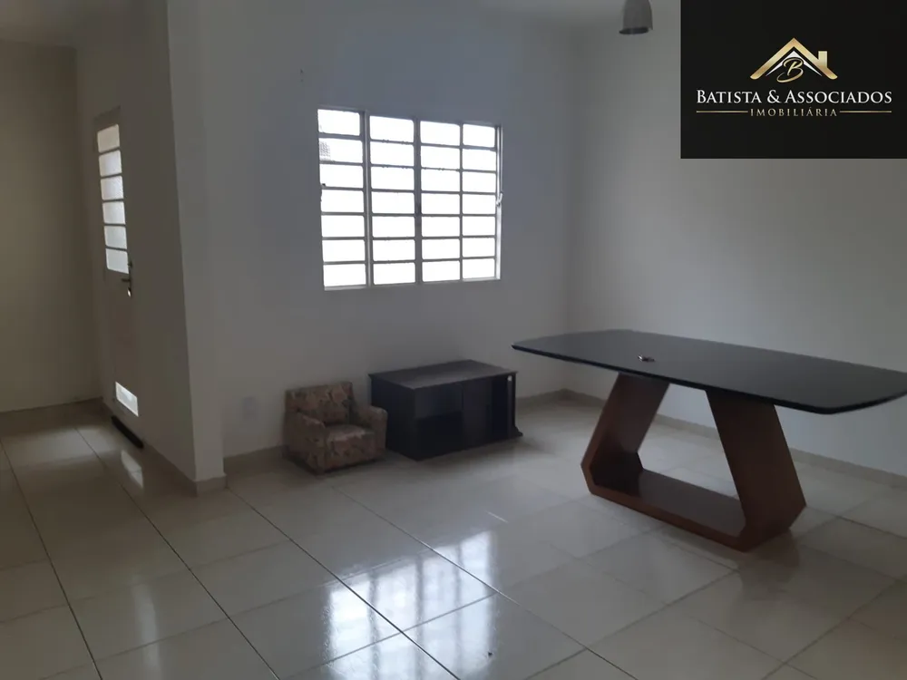 Casa, 4 quartos, 256 m² - Foto 4