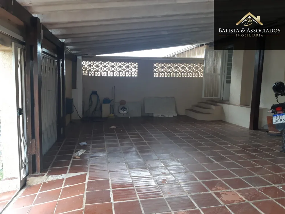Casa, 4 quartos, 256 m² - Foto 2