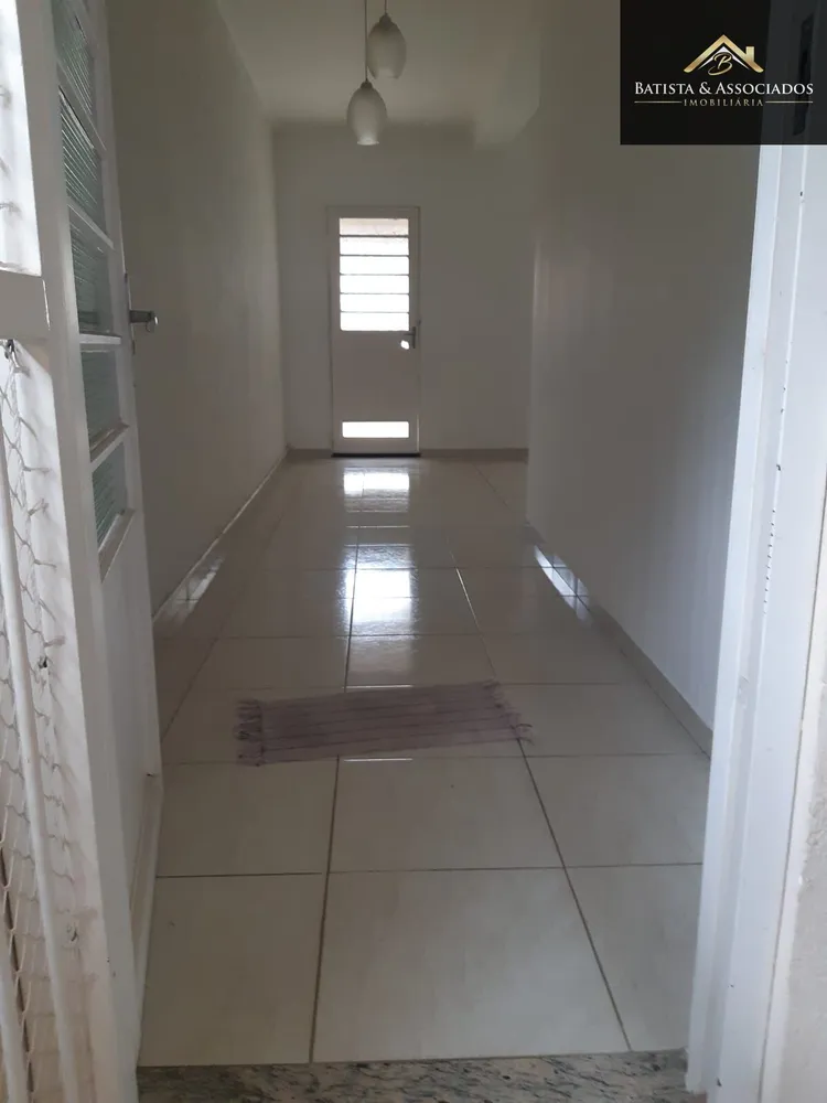 Casa, 4 quartos, 256 m² - Foto 3